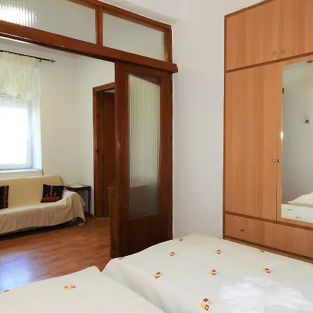 Helen's House * Limenaria (Thasos)