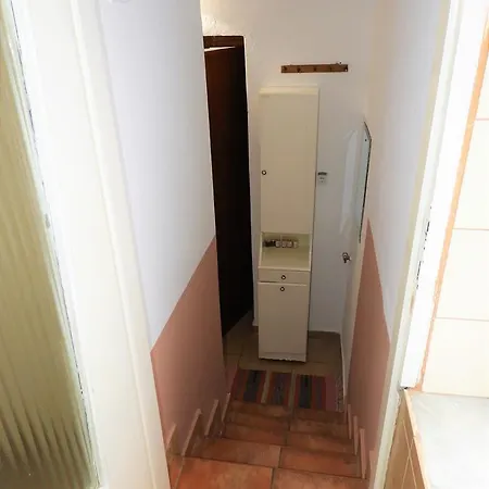 Helen's House Apartman *