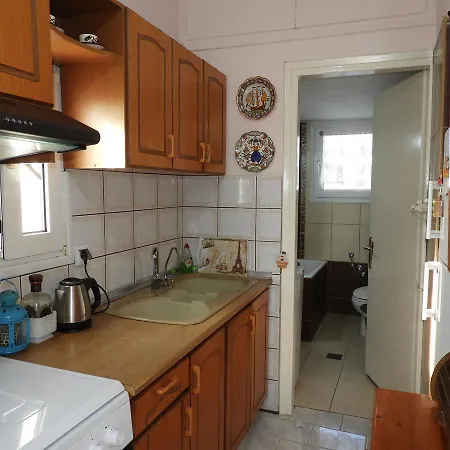 Апартаменты Helen's House Лименария